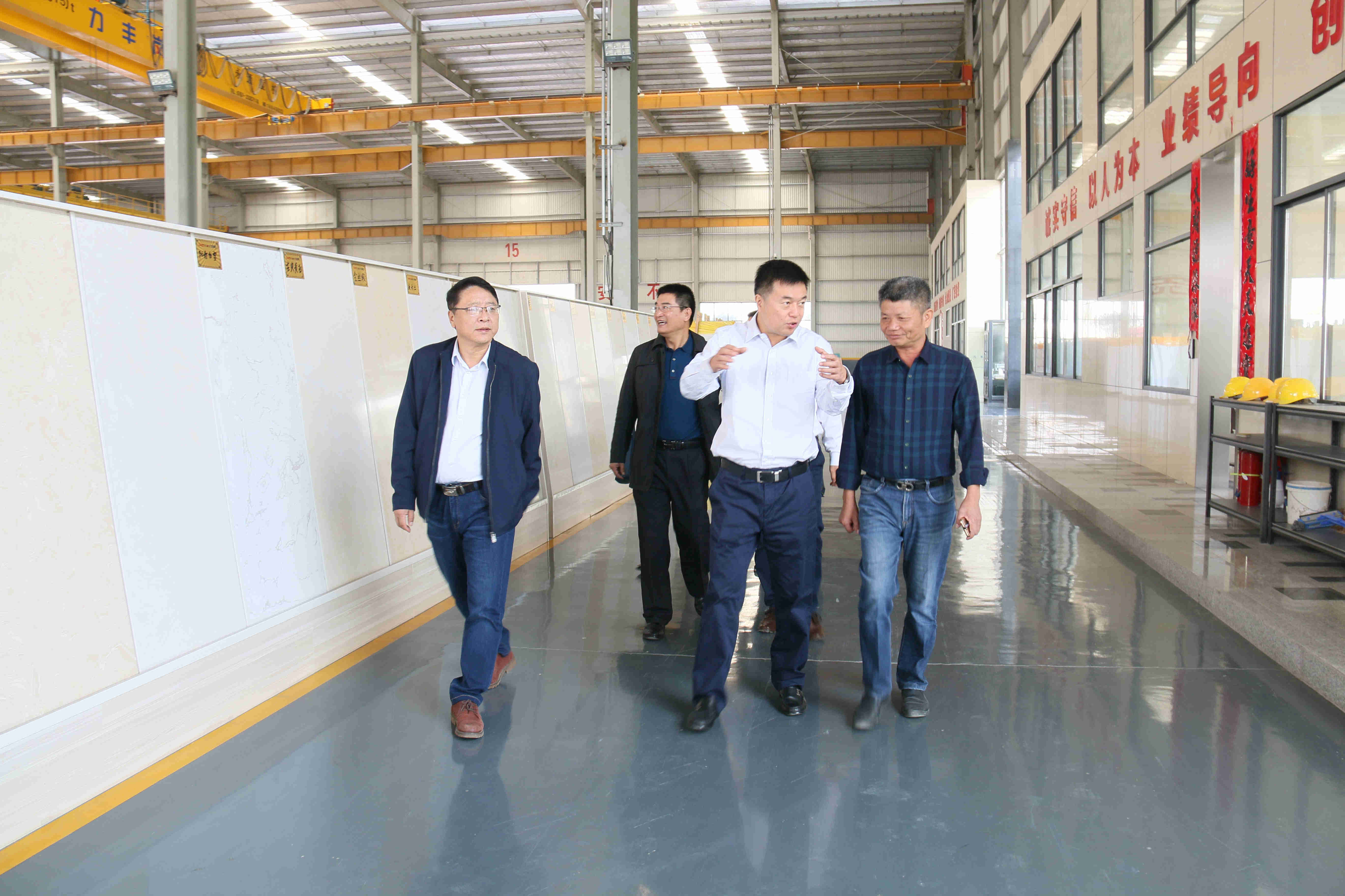 贺州市委副书记钟得志到旺高工业区力丰公司调研